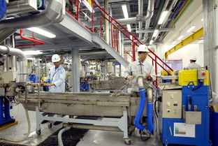 國際局勢變動(dòng)下的商業(yè)堅(jiān)守 地坪材料行業(yè)的研發(fā)與購銷之道